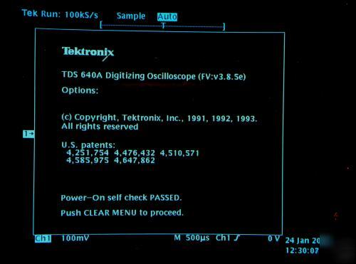 Tektronix TDS640A 500 mhz digitizing oscilloscope 