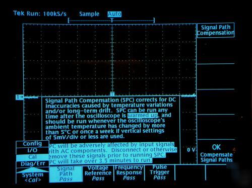 Tektronix TDS640A 500 mhz digitizing oscilloscope 