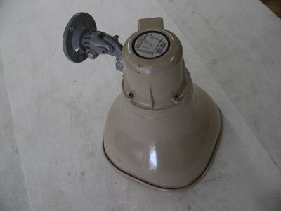 Dukane 5A30 speaker/horn for paging/intercom 15W 25/70V