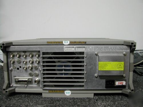 Hp 8644A signal generator 25 khz â€“ 2060 mhz