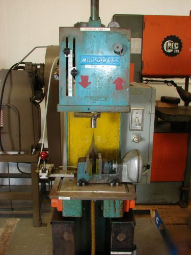 Denison multipress hydraulic punch press machine W3A