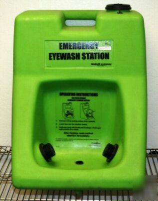 Fend-all porta stream i emergency eyewash station
