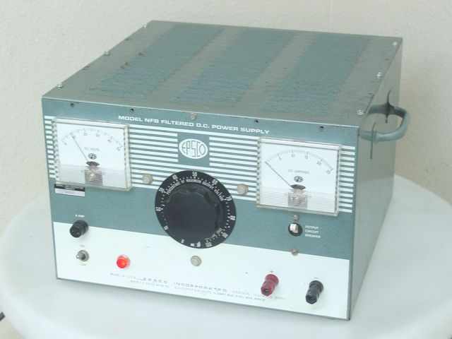 Epsco nfb filtered variable dc power supply 0-32V 15A