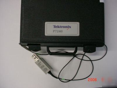  tektronix P7240 4 ghz active probe