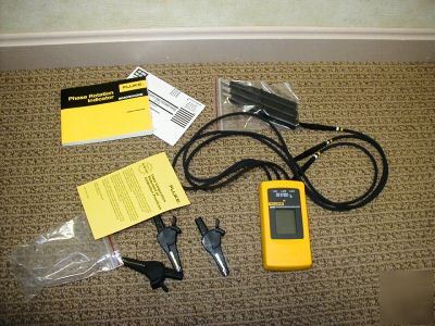 New fluke 9040 phase rotation indicator meter