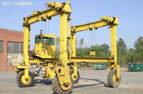 Drott travelift gantry crane 