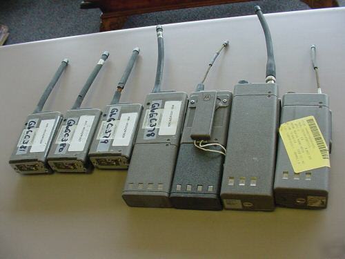 Lot of 7 motorola HT600 90 50 series handheld radios 