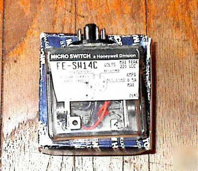 New large lot of in box microswitch parts