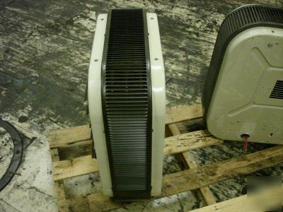 Qmark electric unit heater 208V 1/3 phase 7.5KW 25K btu