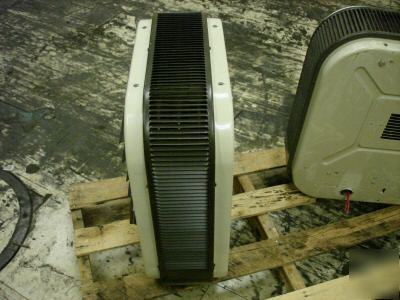 Qmark electric unit heater 208V 1/3 phase 7.5KW 25K btu