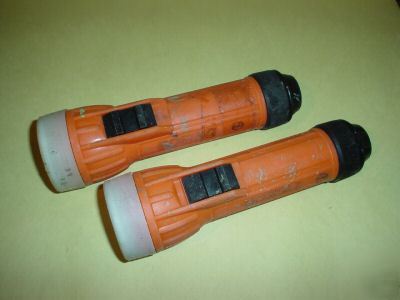2 hazardous boeing flashlights aircraft tools