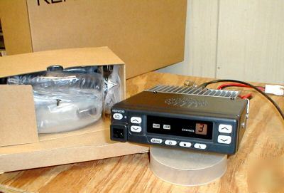 New kenwood tk-762, 762GH 8 ch vhf mobile 2-way radio