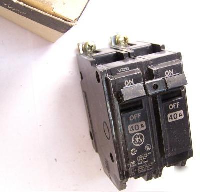 New ge thqb circuit breaker THQB2120 2P 20A