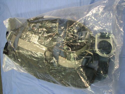 Large elk river climbing harness w/lanyard and helmet