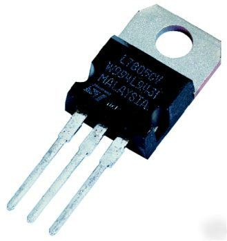 78T15 type voltage regulator 15V - 3 amp - nos