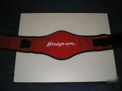 Snap-on lifting weightlifting safety belt