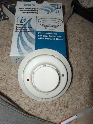 New I3 system sensor 2W-b smoke detector ademco 2 wire