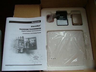 New alarmnet 7845GSMCN digital cellular communicator