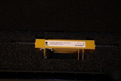 Jdsu 10GB/s amplitude optical modulator pmf in /pmf out