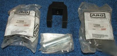 Lot of 3 aro female rod clevis mount kits pn#115298