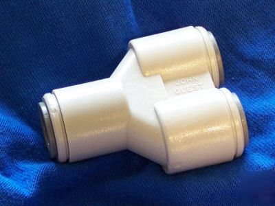 Polyconn PC45G-666 push in fitting 3/8 each