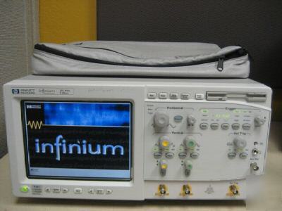Hp agilent 54820A infiniium 500MHZ oscilloscope