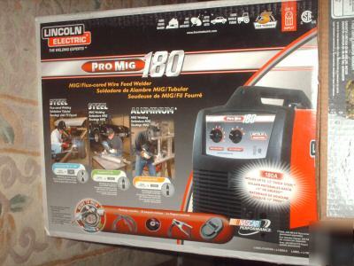 New lincoln electric pro mig 180 with attachments 