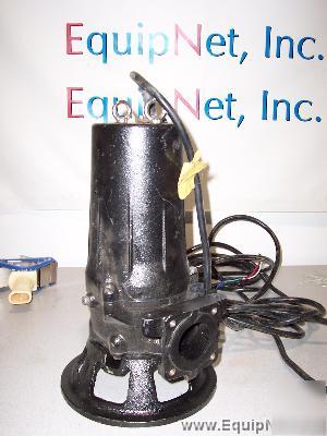 Submersible pump $1 no 