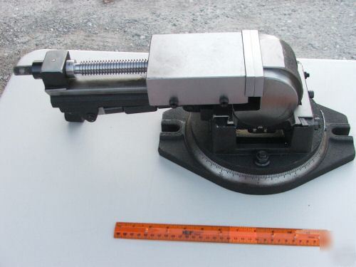 Jet 465207/auv-4 angle universal vise -- mill vise