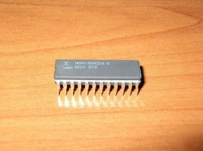 New MBM100422A-5 fairchild ceramic ic 