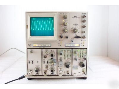 Tektronix 7904 500MHZ oscilloscope 7A16A 7A26 7B51 7B80