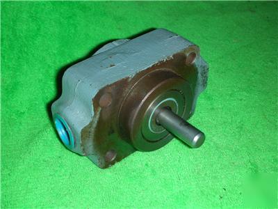 Tuthill hydraulic pump transfer 1RFD-1X772B